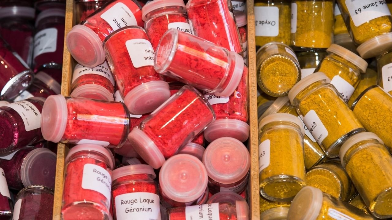 Paints, Pigments, Enamels, Varnishes, Solvents, Thinners, NC Thinner, Decorative, Domestic, Automotive, Textured & Industrial Paints, Wall Coatings, Primer,  Protective Coatings, Wood Primer, Fillers, Undercoats, Putty, Epoxy Paints, Paint Additives